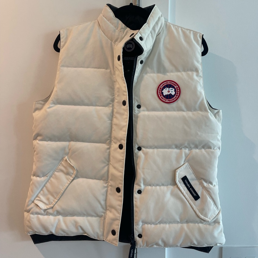 Canada Goose Vest- Women’s Size L